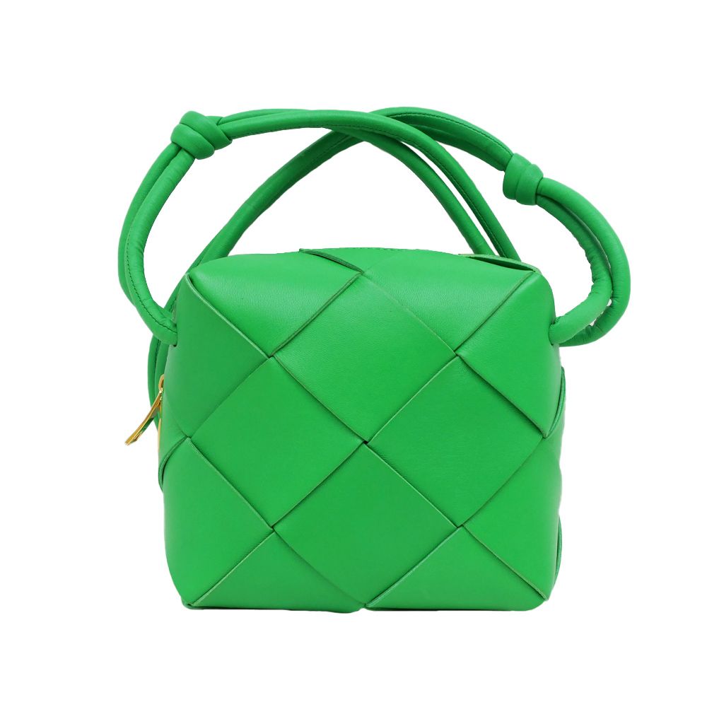 BOTTEGA VENETA グリーン ミニ Cassette カメラバッグ BOTTEGA VENETA （新品・未使用品）ボッテガヴェネタ ミニ