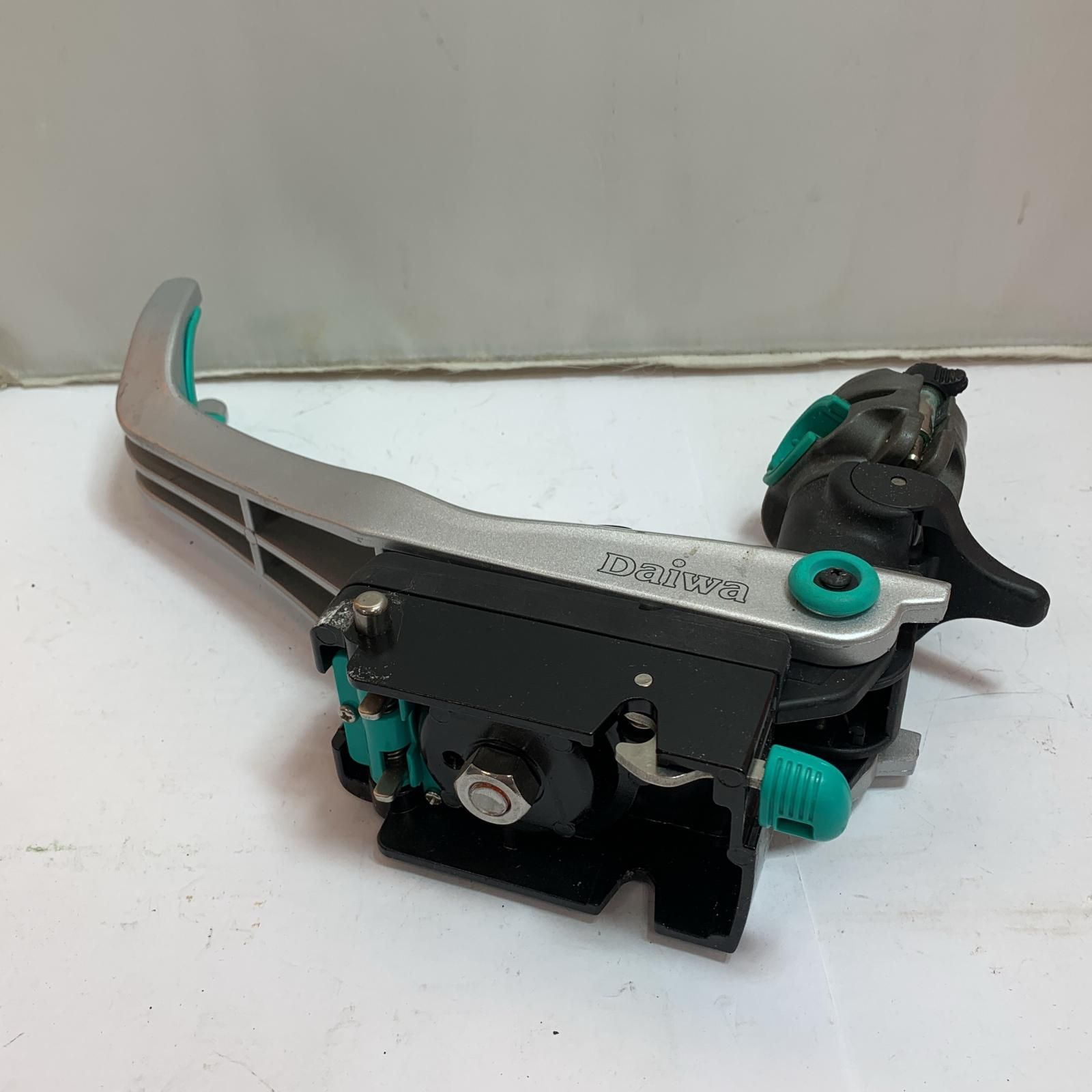 DAIWA ダイワ パワーホルダー160 R ロッドホルダー