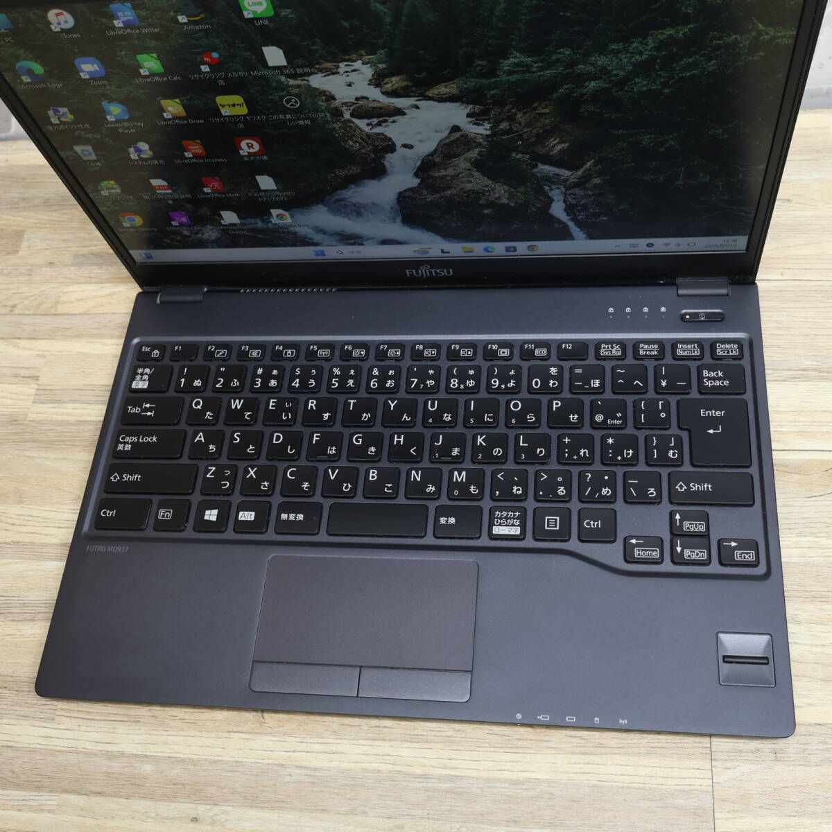 美品 SSD128GB メモリ8GB★FMV 高解像度 Win11 ノートPC5 FMV ノートパソコン 中古 パソコン Office搭載 windows11 Core