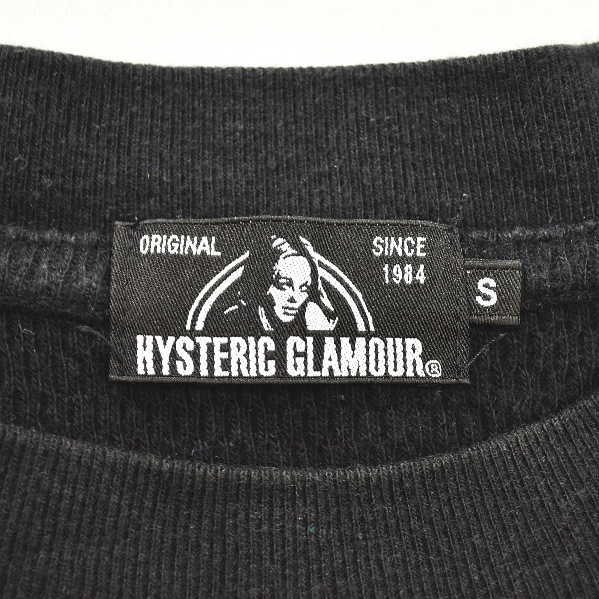 HYSTERIC GLAMOUR ロゴ サーマル ロングスリーブ　ブラック HYSTERIC GLAMOUR ロゴ サーマル ロングスリーブ ブラック HYSTERIC