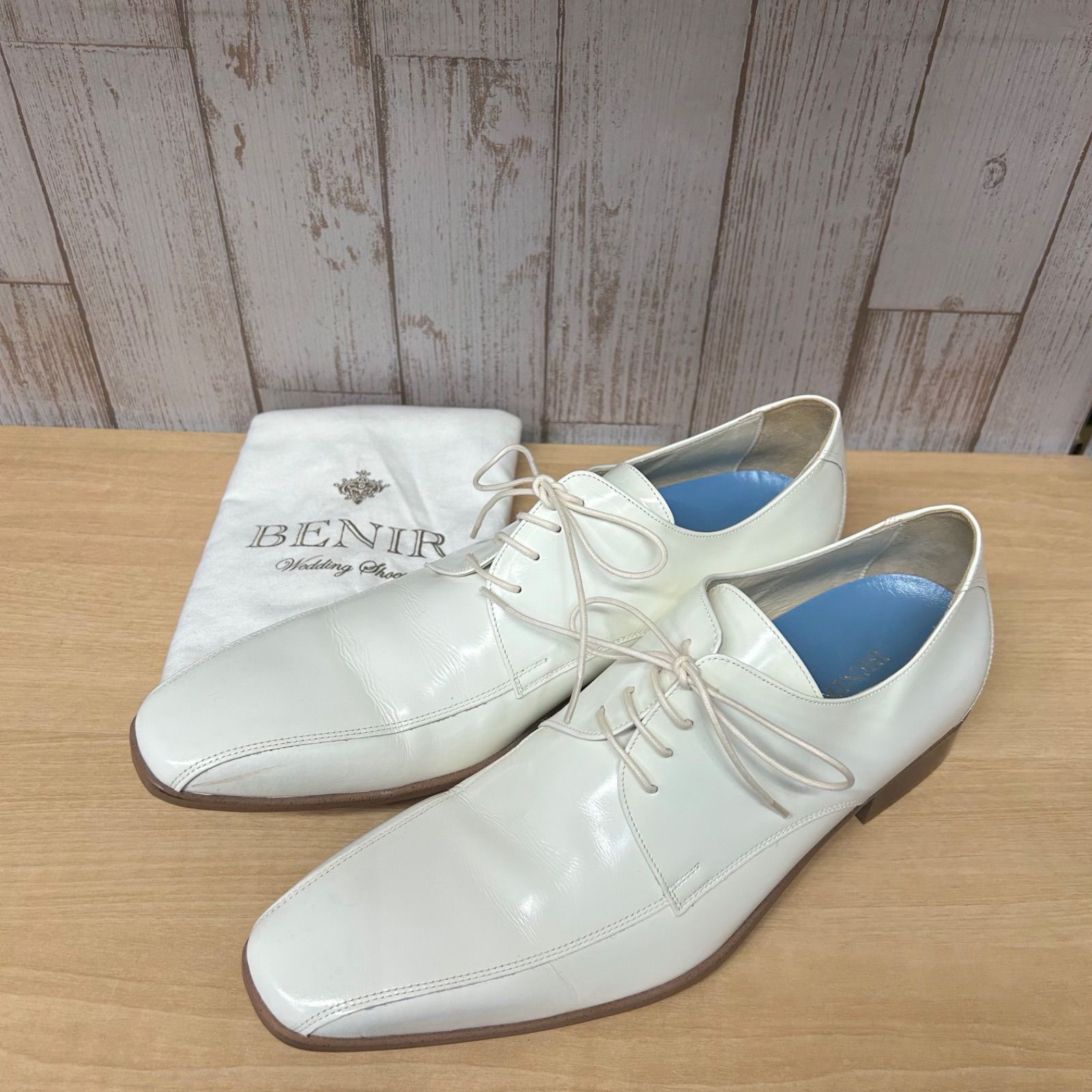 美品　BENIR ベニル　ブライダルシューズ　ドレスシューズ　26cm BENIRのウェディングシューズ 26センチ BENIRシューズ BENIRベニル