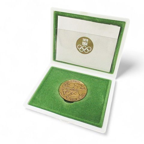 FRANKLIN MINT 記念メダルと東京五輪記念メダル　2点まとめて 1964年 東京オリンピック 記念メダル 銅 ブロンズ系 昭和39年