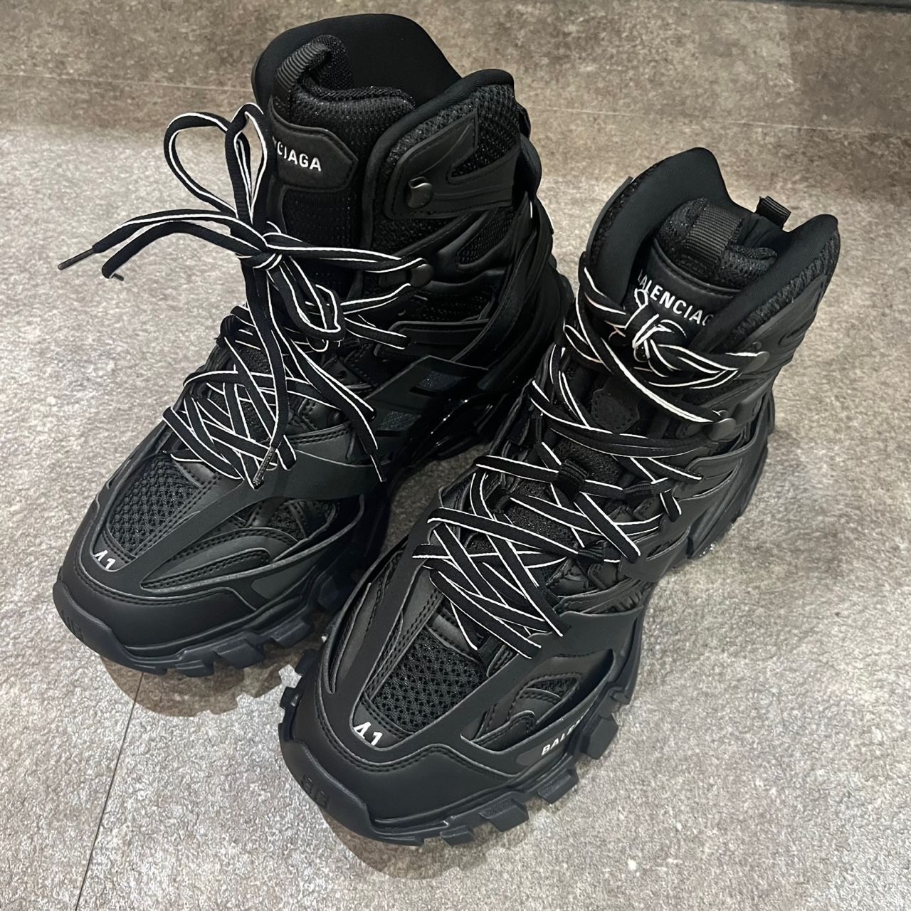 新品 BALENCIAGA TRACK HIKE FADED 654867 トラックハイク スニーカー バレンシアガ 41 64231A