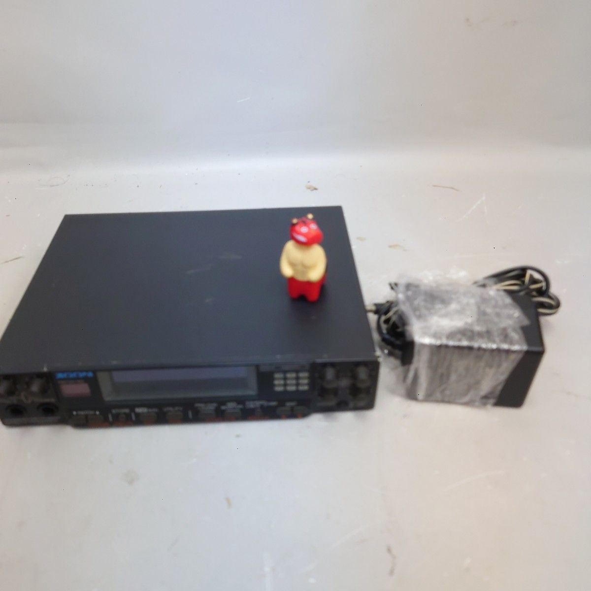 動作品】ZOOM 9050 Pro ギター マルチエフェクター 送料無料