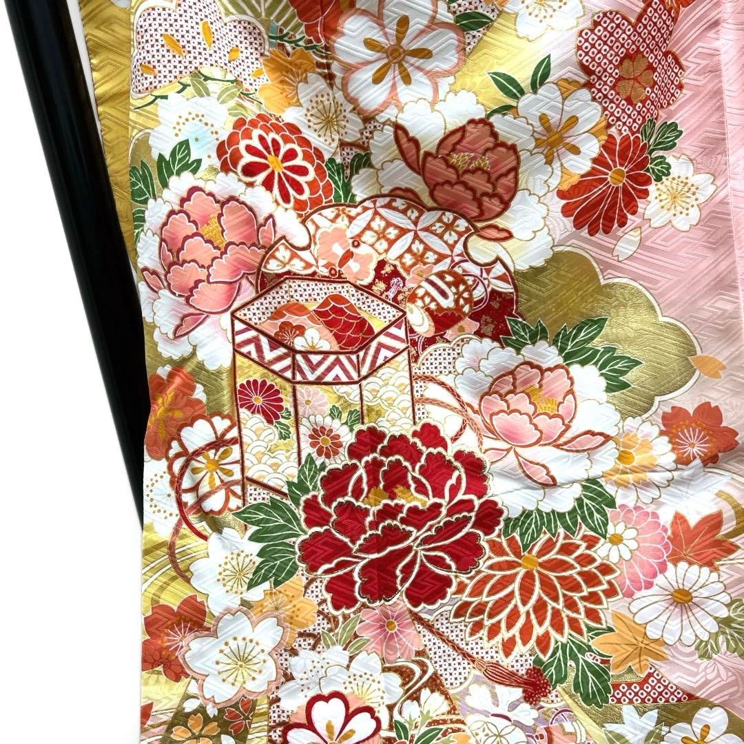 振袖　刺繍　金彩　貝桶　牡丹　熨斗　菊　牡丹　流水　成人式　着物　101b d 振袖 刺繍 金彩 貝桶 牡丹 熨斗 菊 牡丹 流水 成人式 着物 101b
