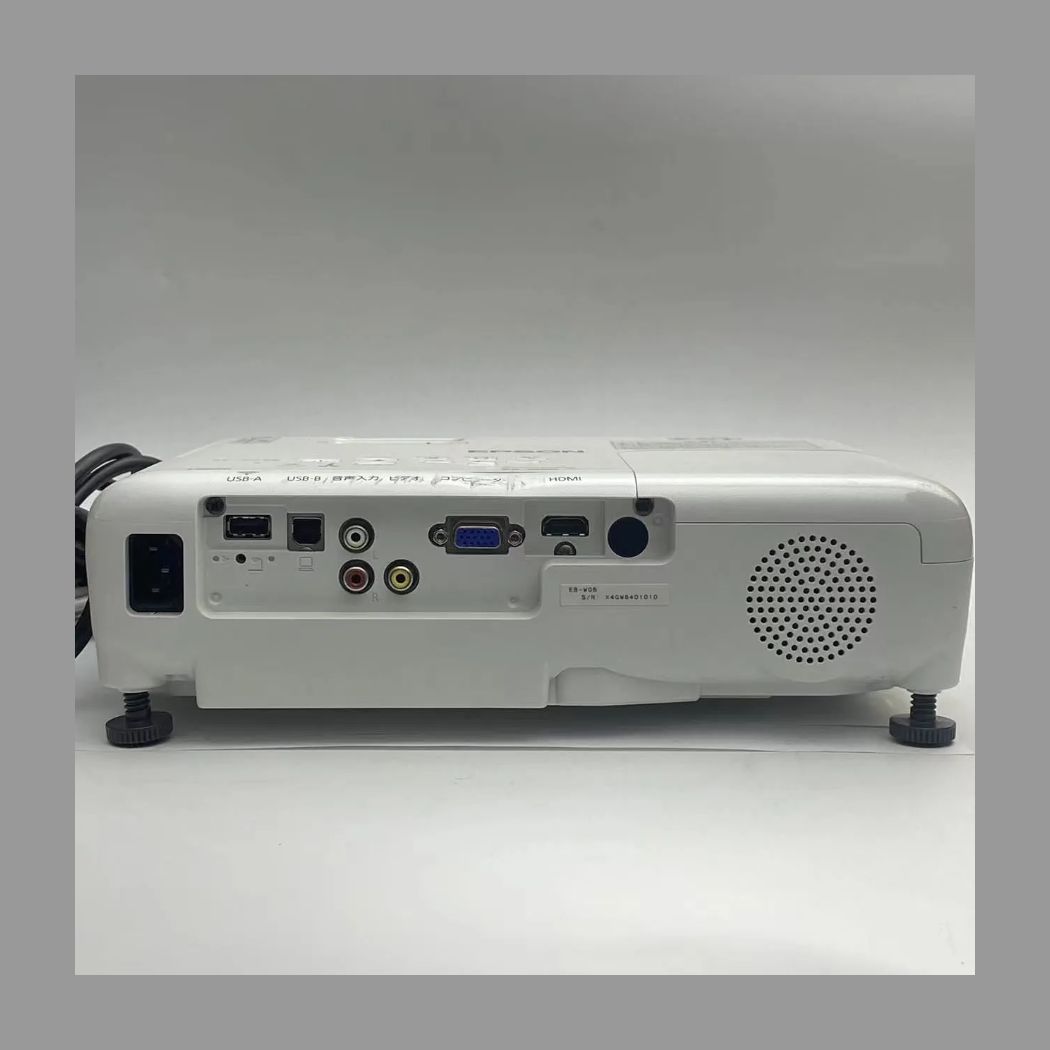 ランプ使用93時間 EPSON EB-W05 プロジェクター - メルカリ