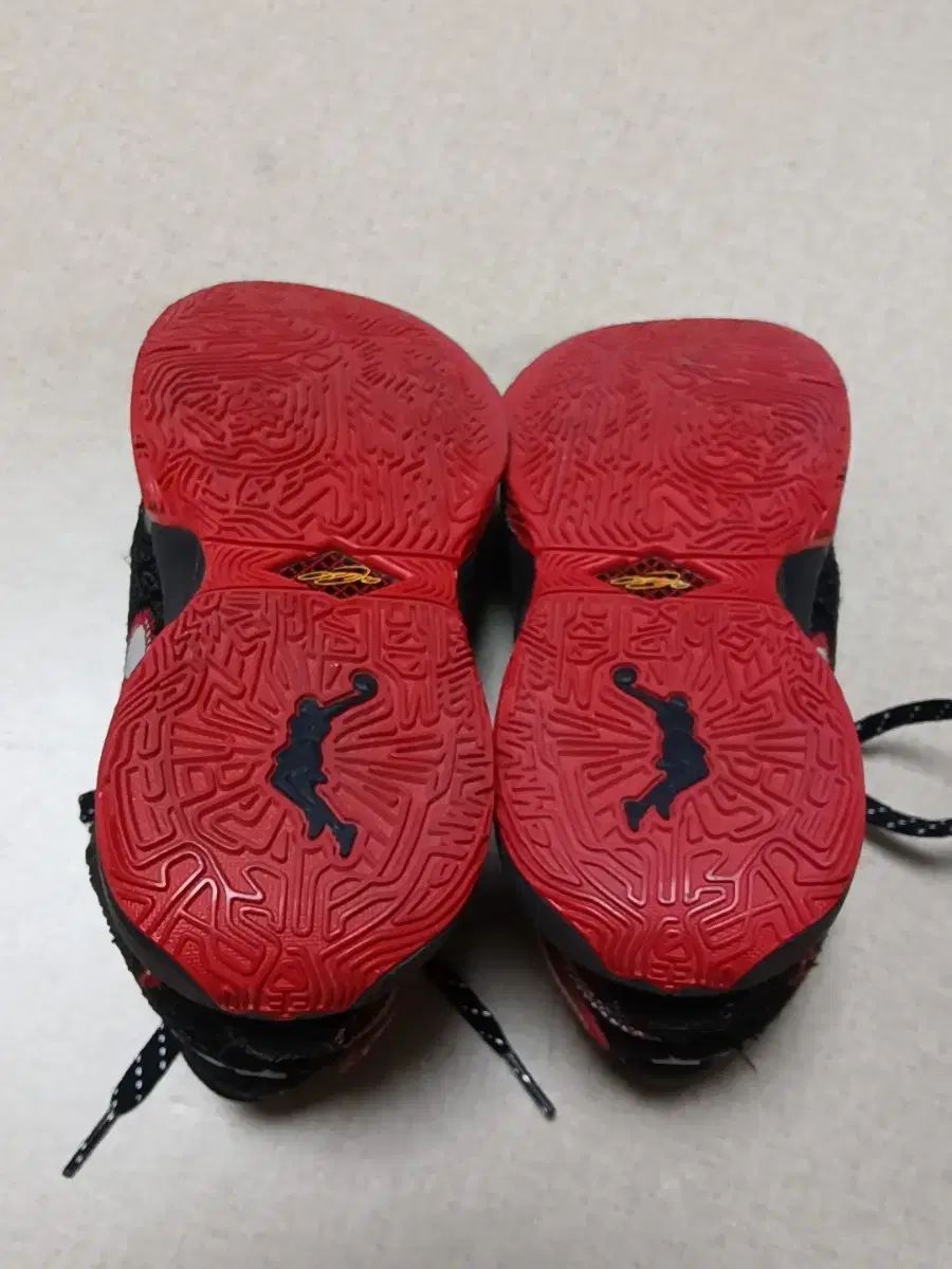 NIKE ナイキ