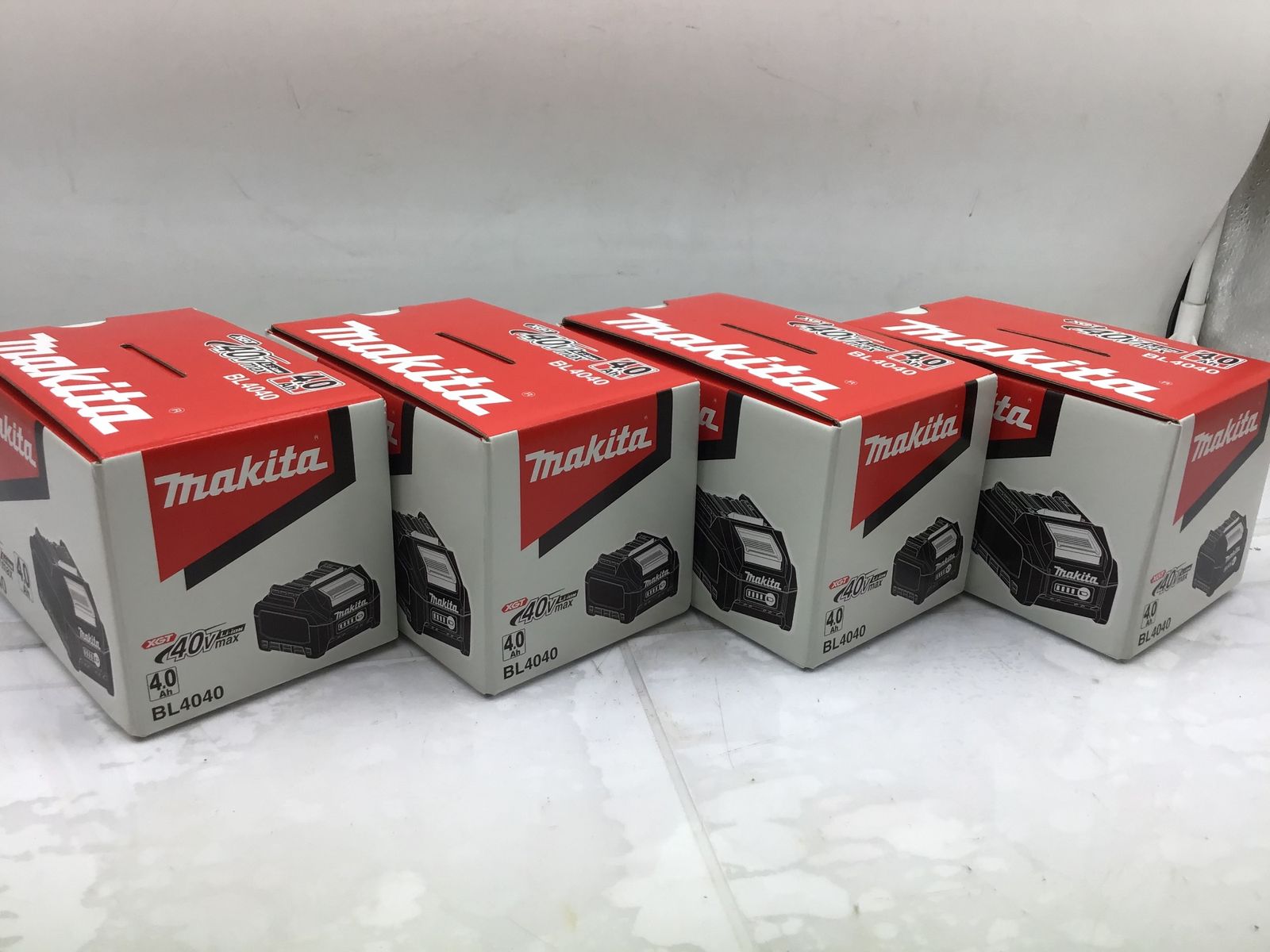 Makita|マキタ 40vmax4.0Ahバッテリー4個セット