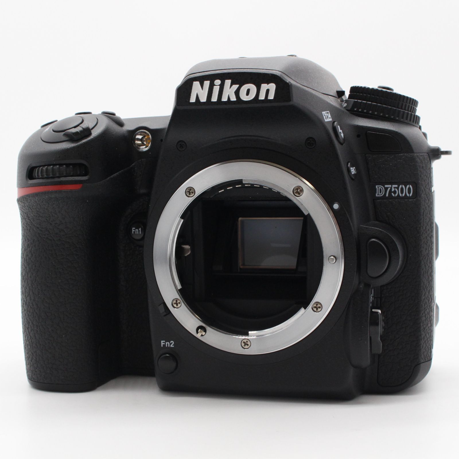 ☆美品☆Nikon D7500 ボディ ショット数2307回 - メルカリ 