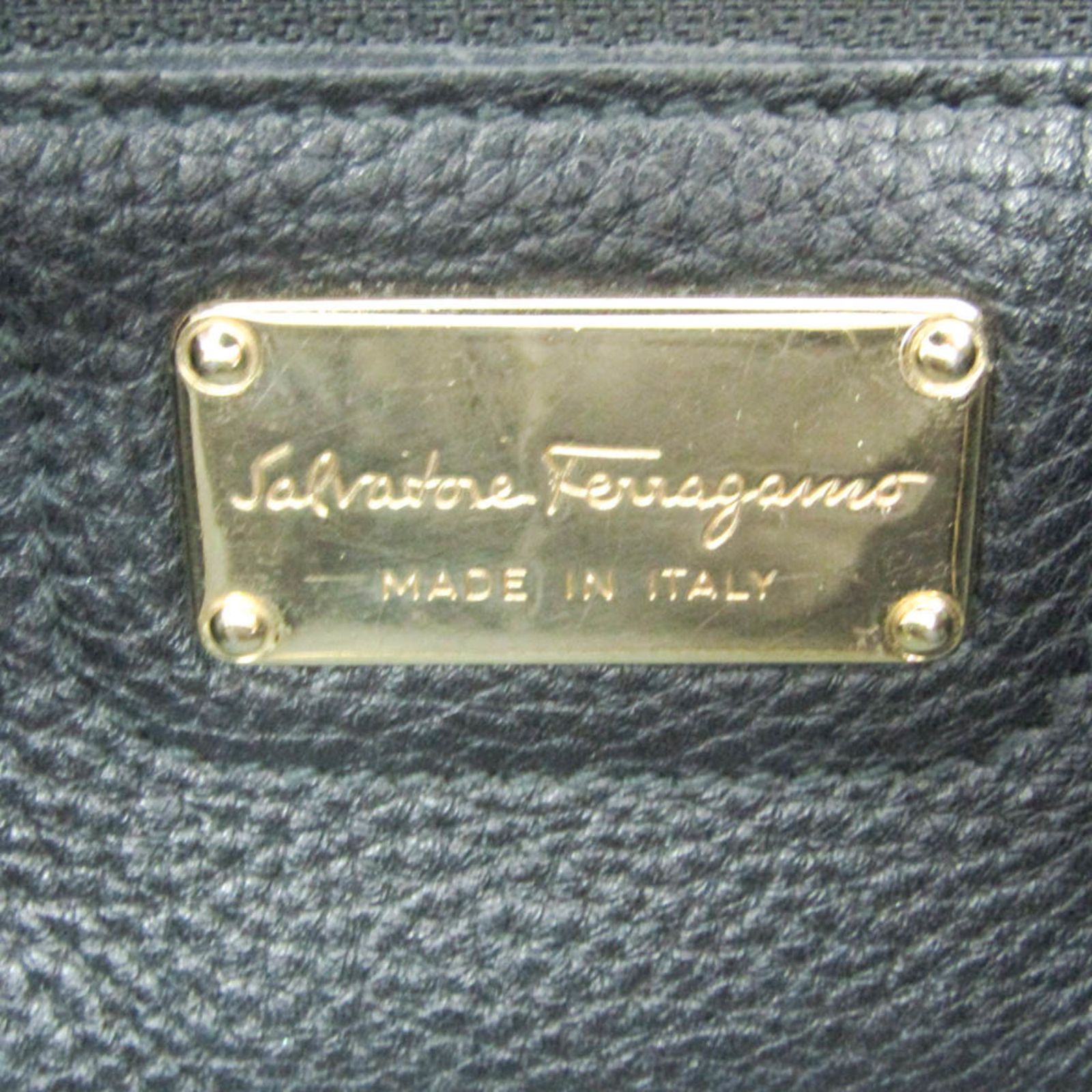 サルヴァトーレ