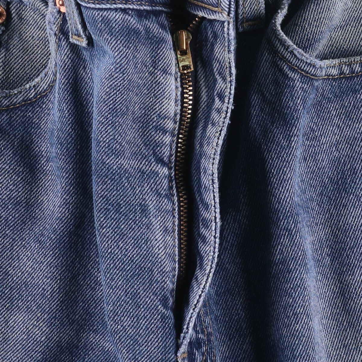 リーバイス Levi