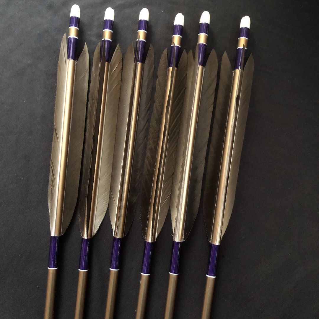 新品】弓道 矢 EASTON2015 黒鷲手羽（黒手羽） - メルカリ