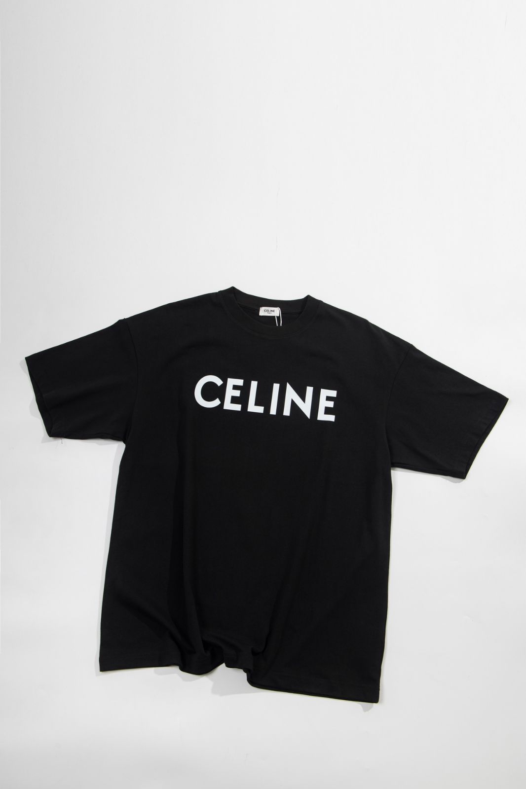 CELINEセリーヌアルファベットグラフィティ半袖Tシャツ男女兼用 - メルカリ