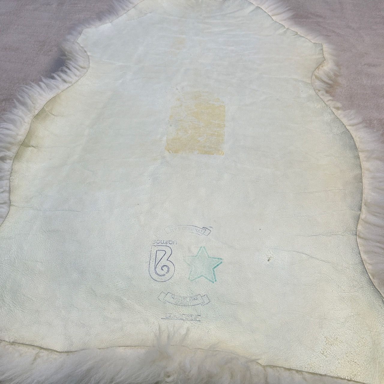 ボーロン bowron ムートンラグ オーストラリア産 羊皮 ラグ ラムスキン