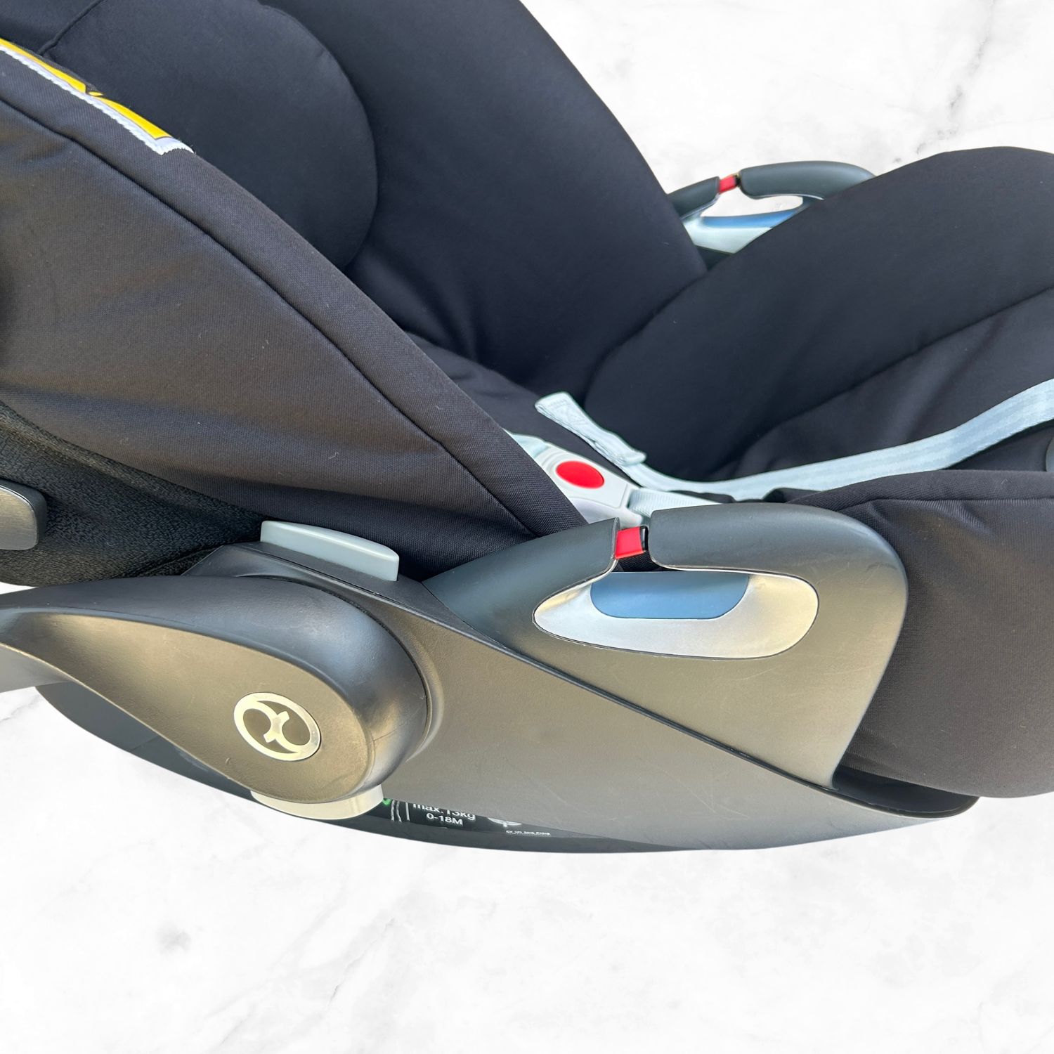 【極美品】Cybex サイベックス　CloudZ クラウドZ チャイルドシート 美品】Cybex サイベックス Cloud Z i-Size クラウドZ アイサイズ