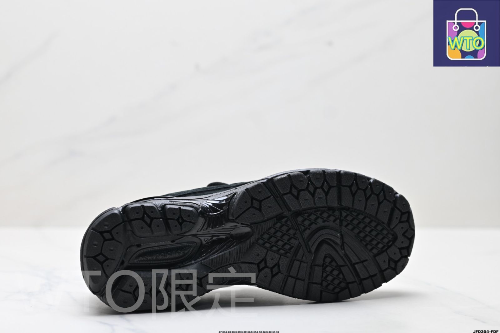 New Balance 1906L 