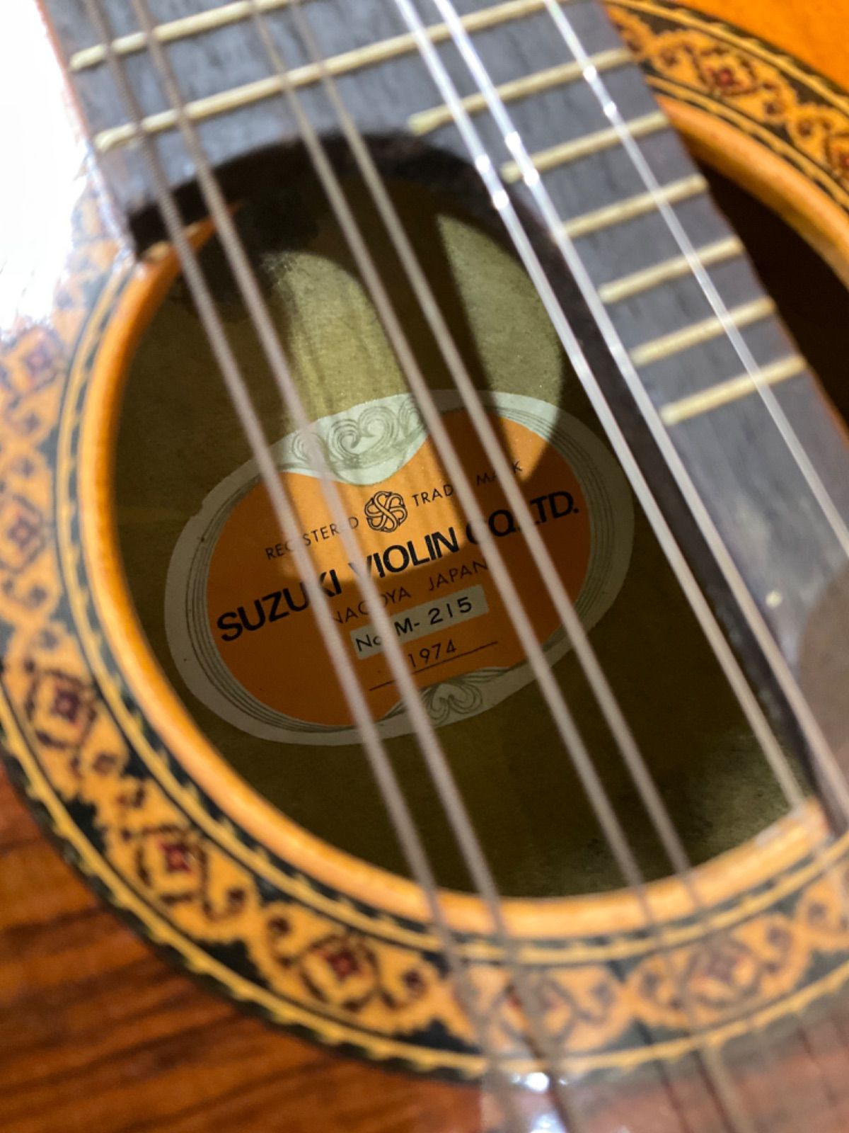 マンドリン ブランド名：SUZUKI VIOLIN 型番：M-215 付属品