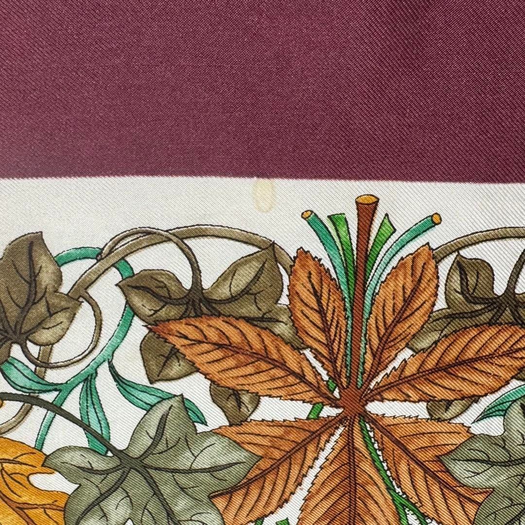 GUCCI グッチ フラワー柄スカーフ SILK100% 大判 GUCCI グッチ 花柄 スカーフ 大判サイズ フラワープリント