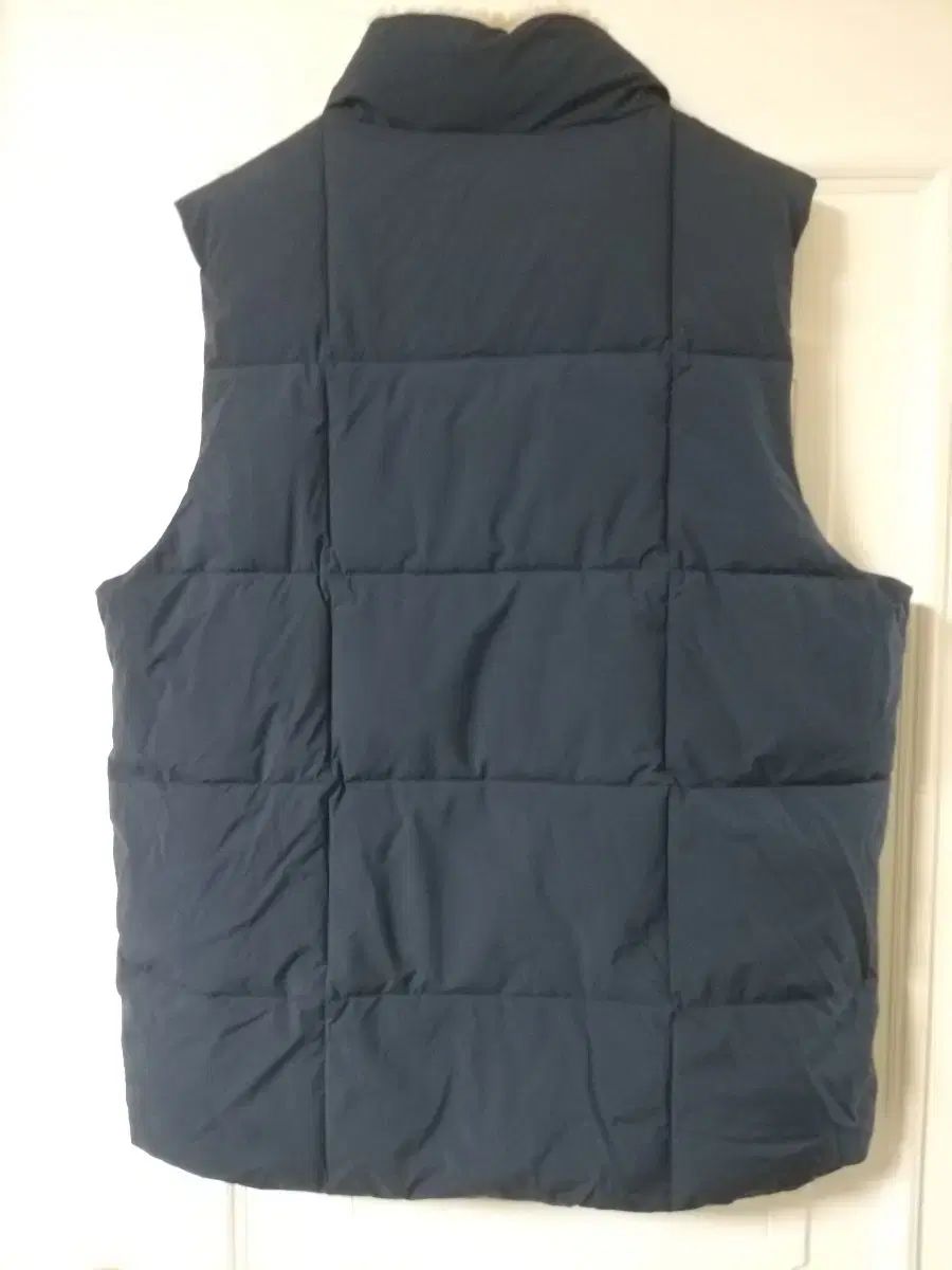 EDDIE BAUER エディー バウアー ダウンベスト 100サイズ