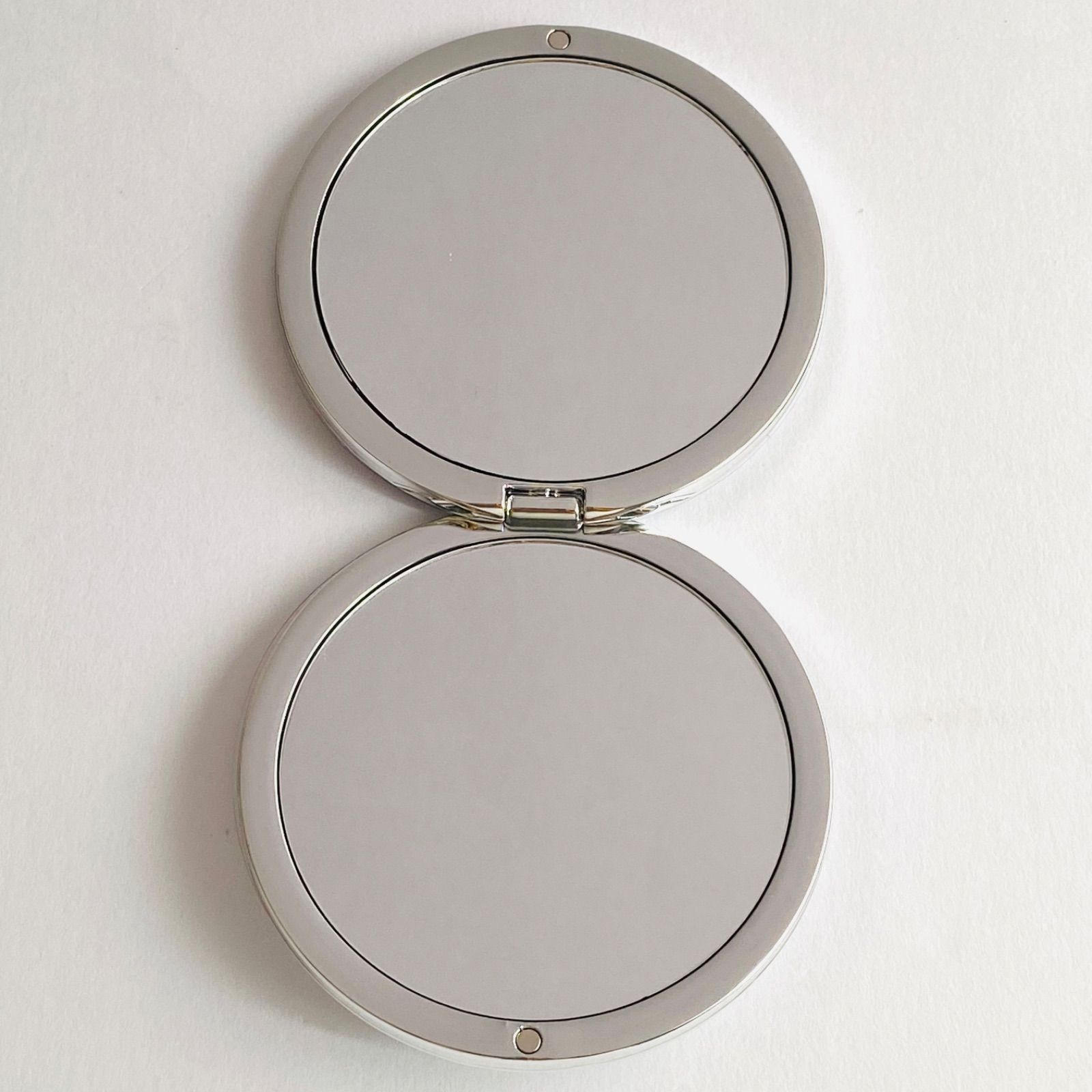 Ｋ18 18金 コンパクト コンパクトミラー 化粧 鏡約1cm重さ