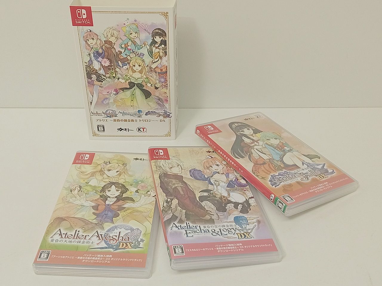 ニンテンドースイッチ ソフト アトリエ ～黄昏の錬金術師 トリロジー～ DX 開封済み M-5925