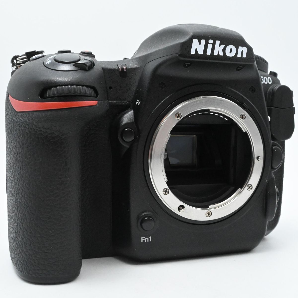 D500