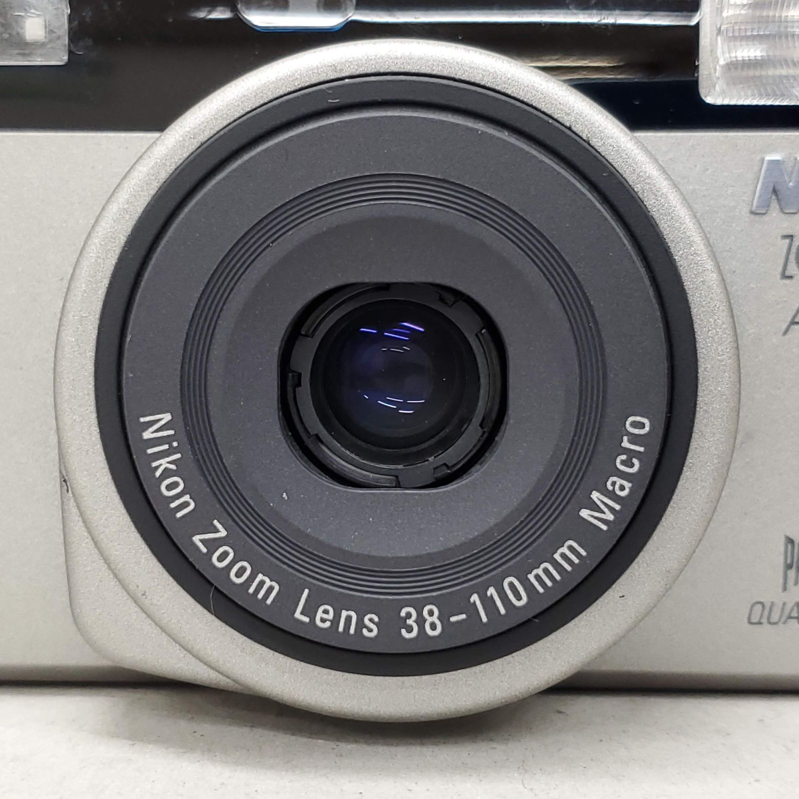 絶対にあなたの一番選択！ 動作 済 Nikon ZOOM 600 AF F0925-9ID