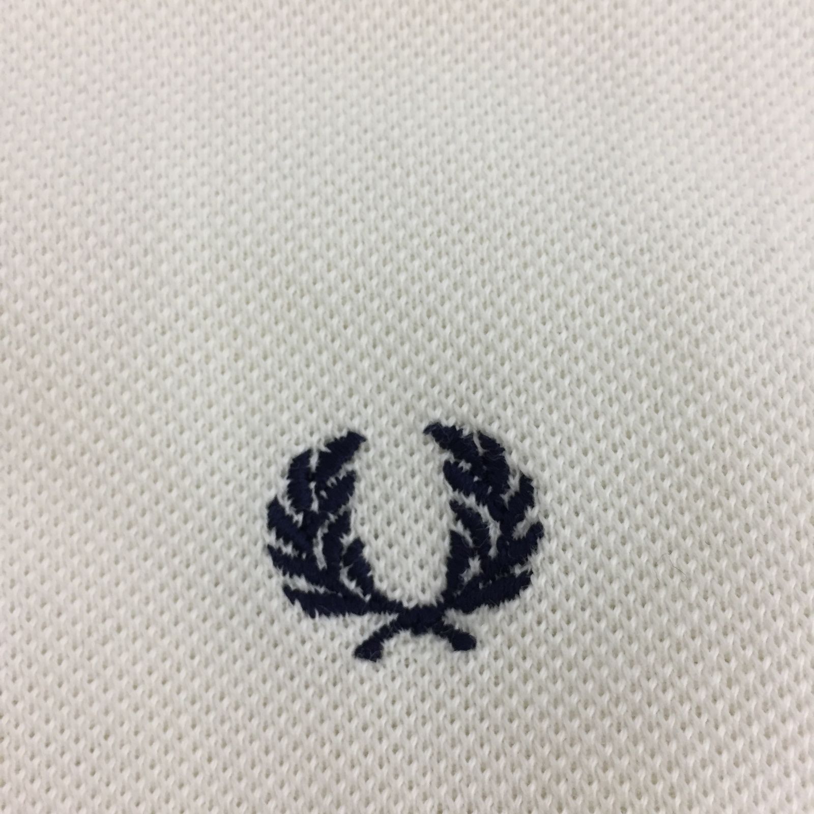 FREDPERRYフレッドペリー イタリア製＜刺繍ロゴ ポロシャツ＞M1039s FRED PERRY フレッドペリー ポロシャツ ボーダー 刺繍ロゴ ワン
