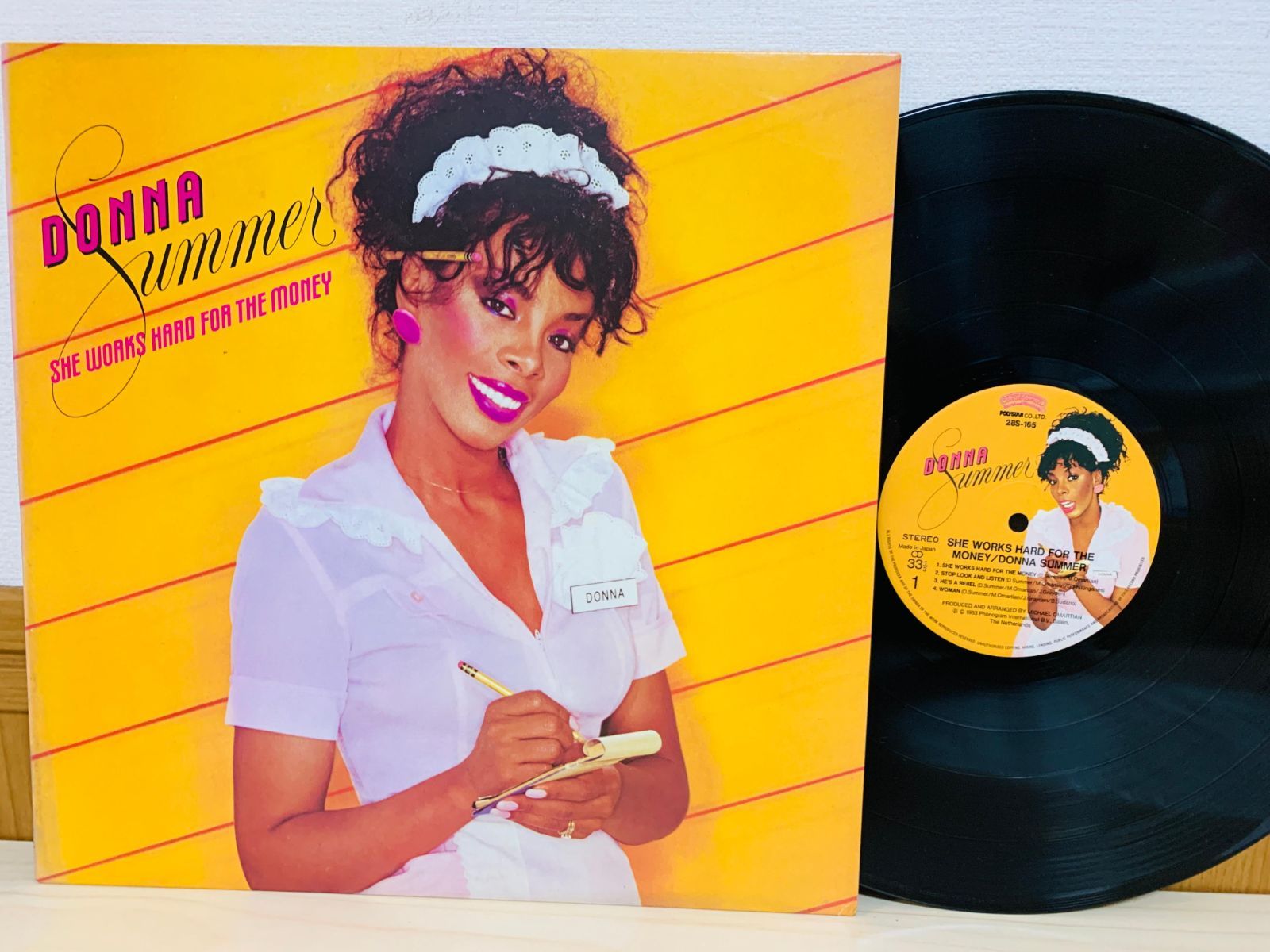 LP ドナ・サマー 情熱物語 DONNA SUMMER SHE WORKS HARD FOR THE MONEY