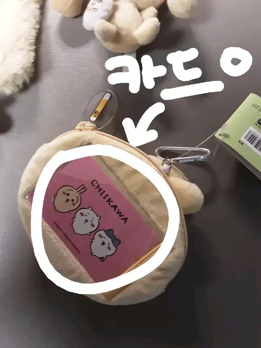 バッチ ポーチ 人形 小銭入れ うさぎ シナモロール カプチーノ チップ-デール