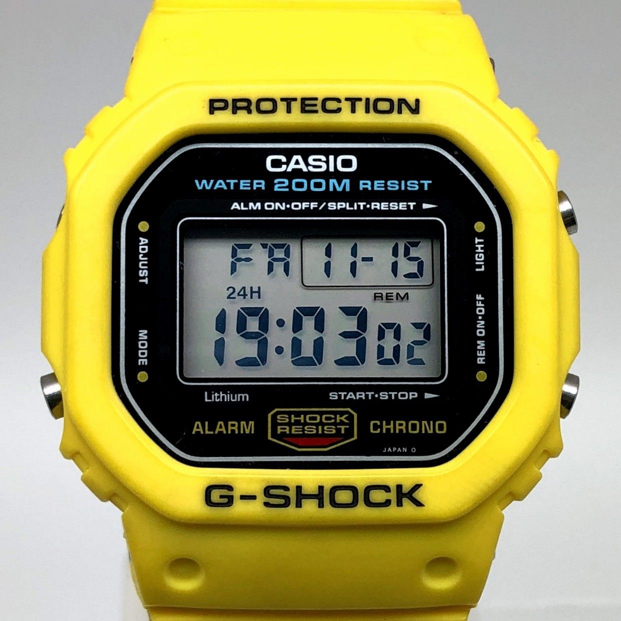G-SHOCK ジーショック DW-5600C-9BV M901 海外200M表記 イエロー