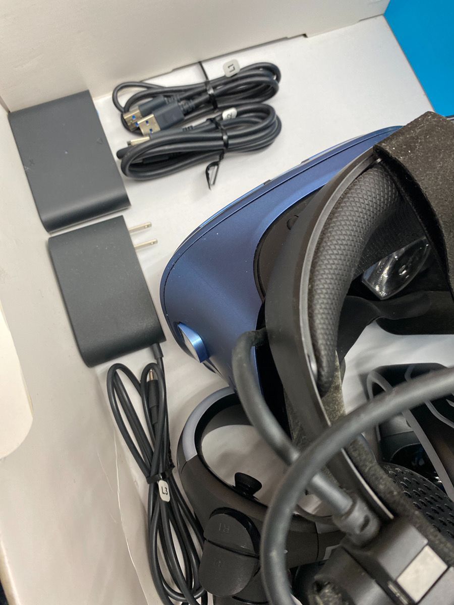 ジャンク HTC VIVE COSMOS VRヘッドセット - メルカリ