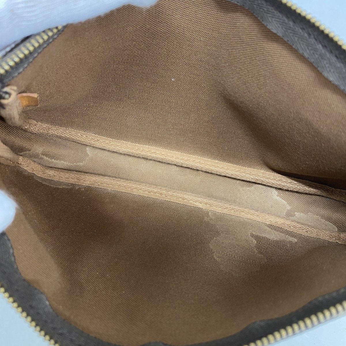 5ic3510】ルイヴィトン ポーチ モノグラム ポシェットアクセソワール  