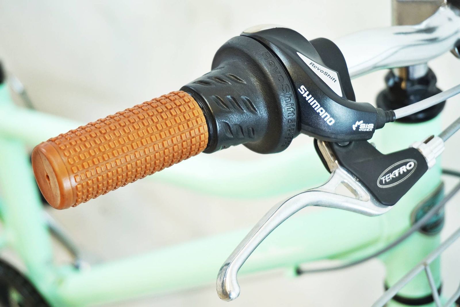 KHODAABLOOM コーダーブルーム