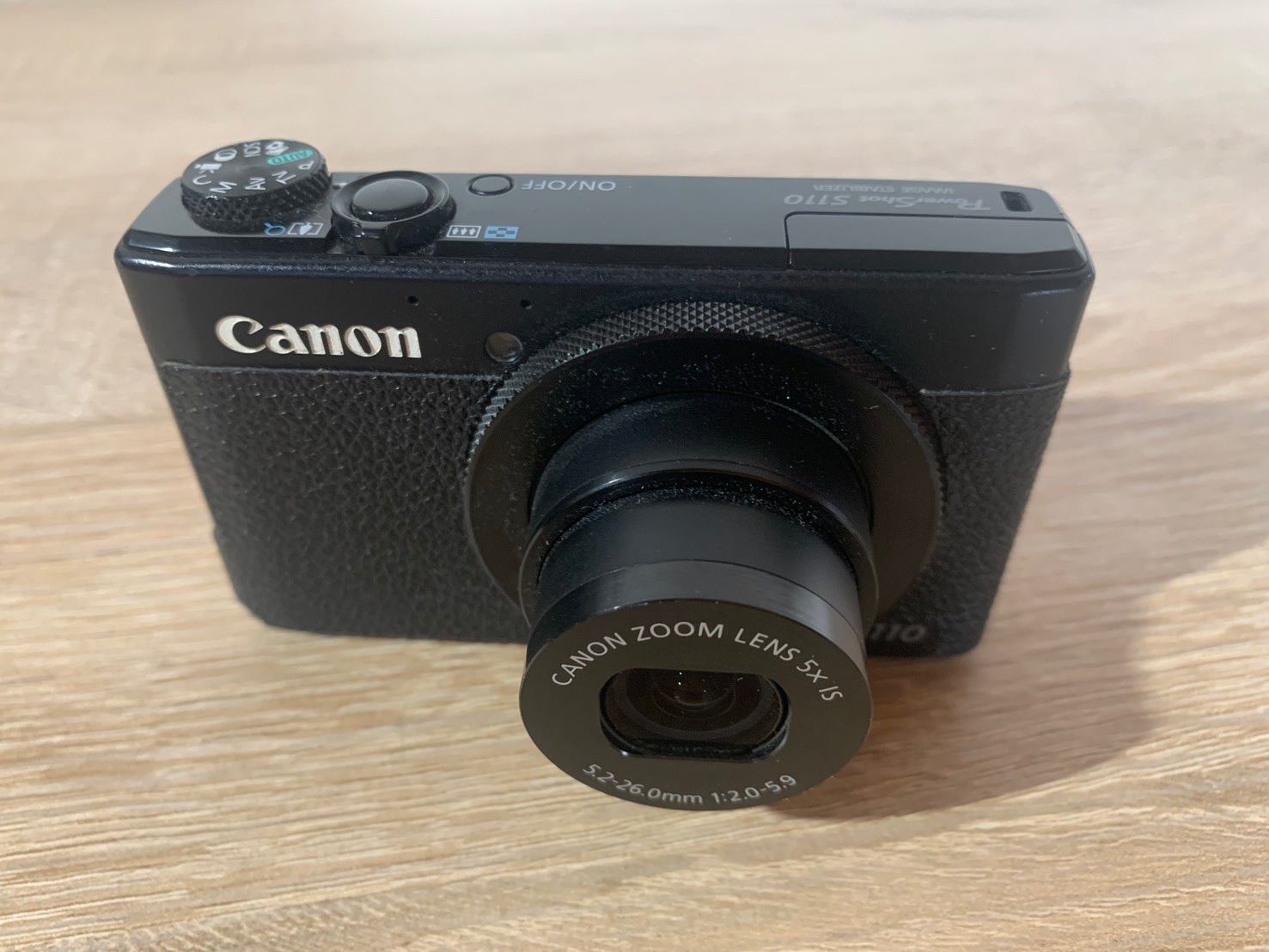 ブラック デジカメ