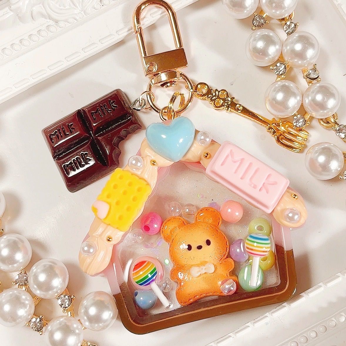 専用☆バレンタイン チョコレート レジン猫チャーム ミニチュア