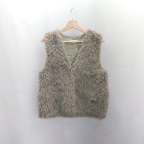 GALLARDA GALANTE ベスト/ノースリーブ F 黄 ガリャルダガランテ GALLARDAGALANTE NAVY ベスト ケーブルニット