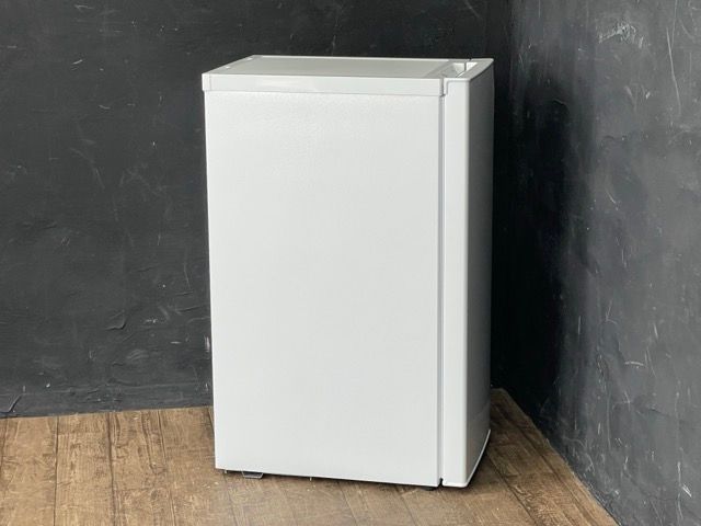 ホワイト 1ドア