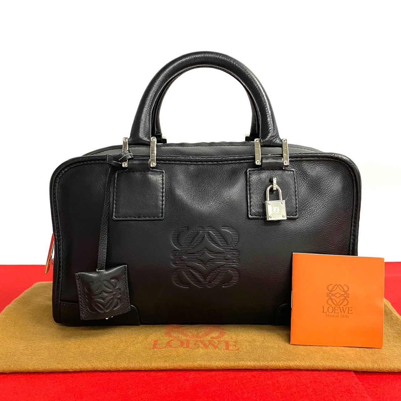 極 美品 鍵付き LOEWE ロエベ アマソナ 28 アナグラム ロゴ 刻印 