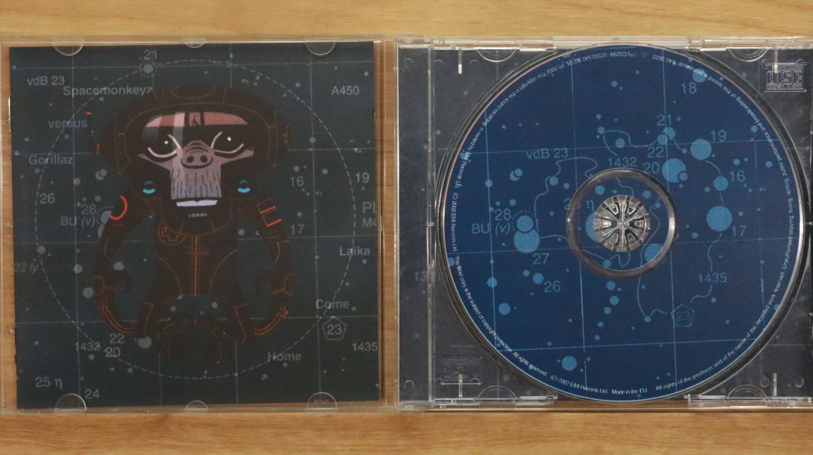 中古CD☆ゴリラズ/GOROLLAZ□ Space Monkeys Vs Gorillaz: Laika Come