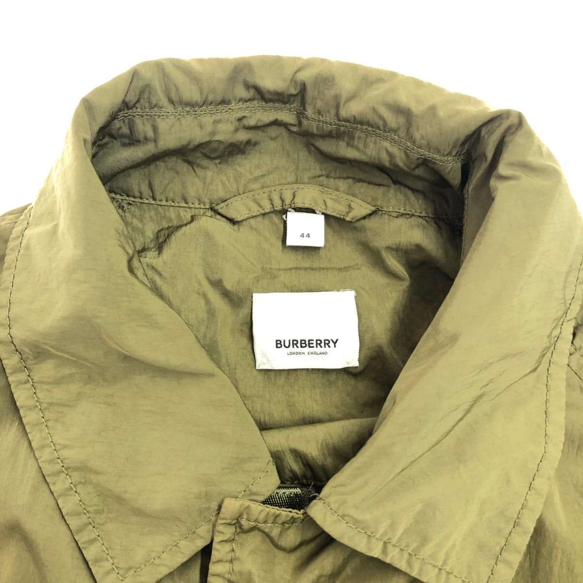 良好 BURBERRY LONDON バーバリーロンドン ナイロンミリタリー コート サイズ:44  カーキ  メンズ 　241011010582 良好 BURBERRY LONDON バーバリーロンドン ナイロンミリタリー コート