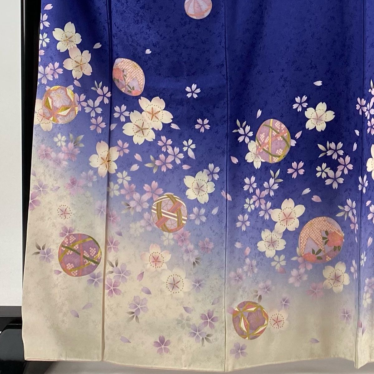 振袖 正絹 ちりめん 紫 桜 鞠      185 振袖 正絹 ちりめん 紫 桜 鞠 185
