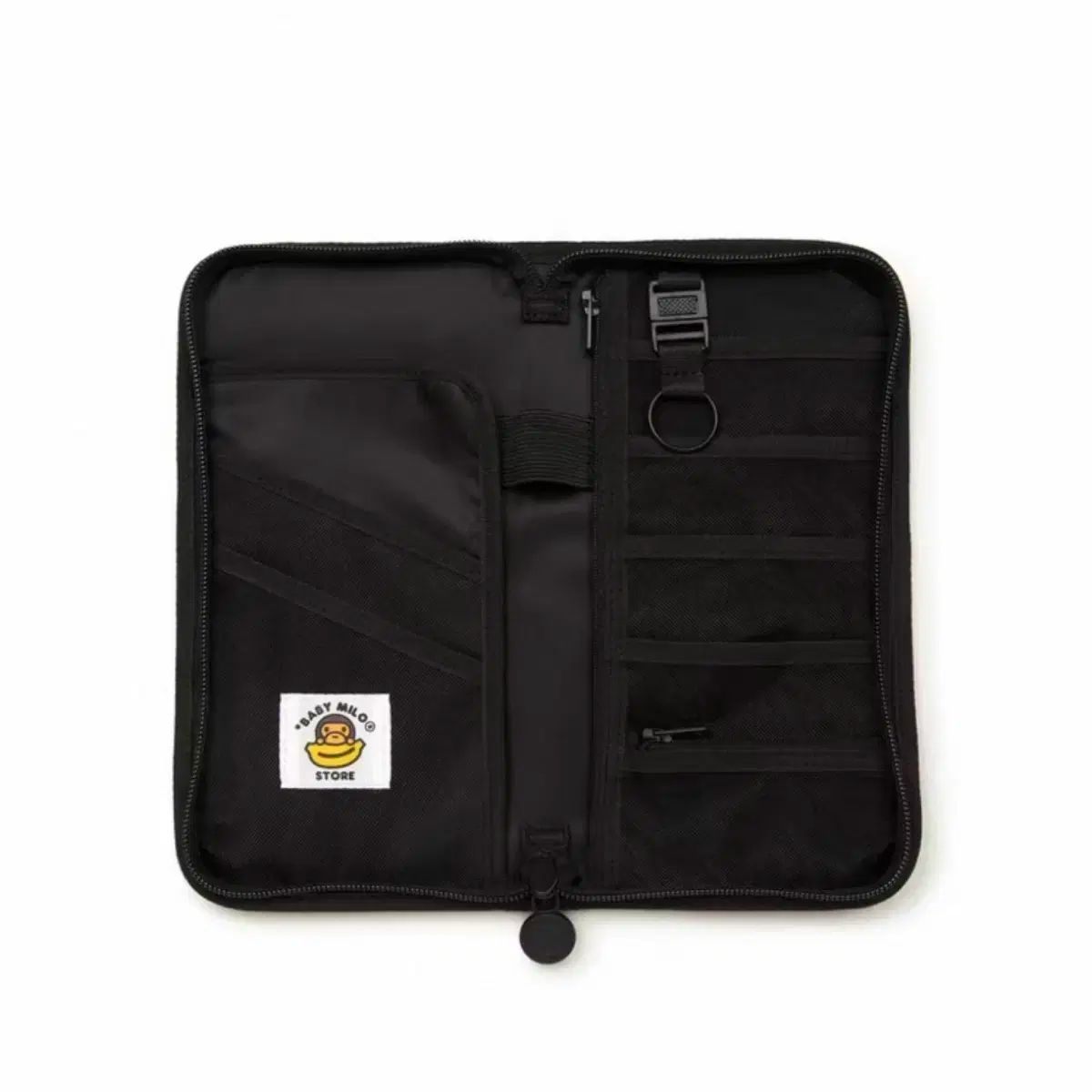 A BATHING APE マルチケース A BATHING APE(アベイシングエイプ) マルチケース マルチポーチ