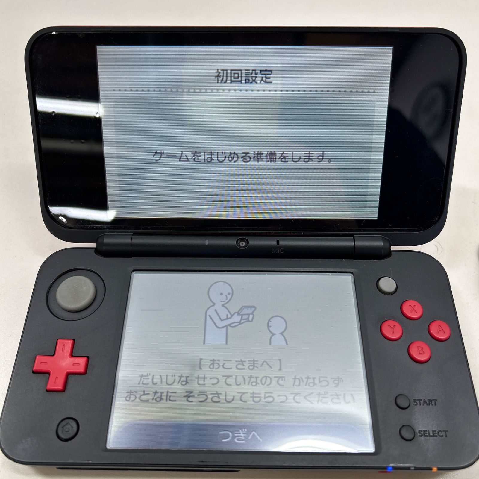 Newニンテンドー2DS LL ブラック×レッド JAN-001 ACアダプター、SD  