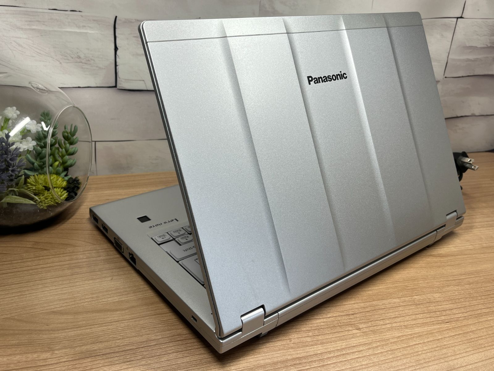 美品＞09130 軽量 Panasonic レッツノート CF-LV9 8GB/SSD512 i5