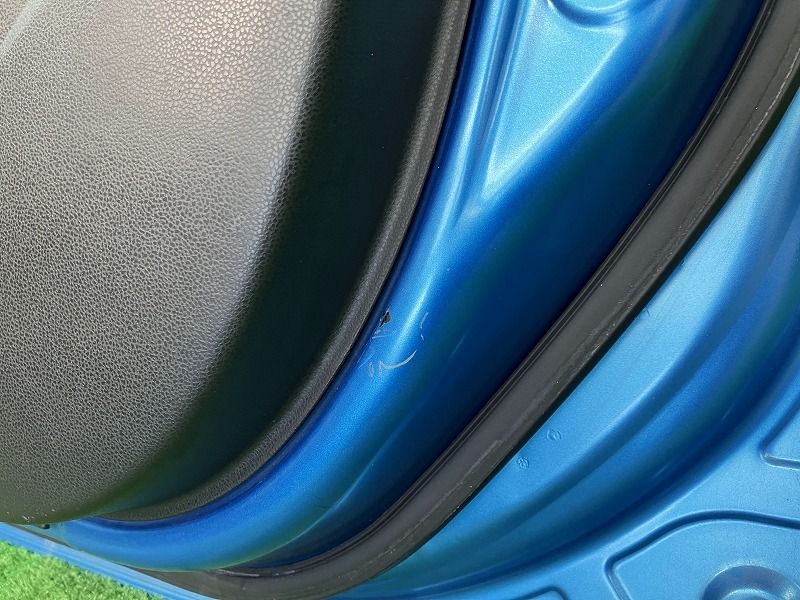 フィット GE7 右フロントドア G スマートセレクション 4WD アサヒ M2H3  