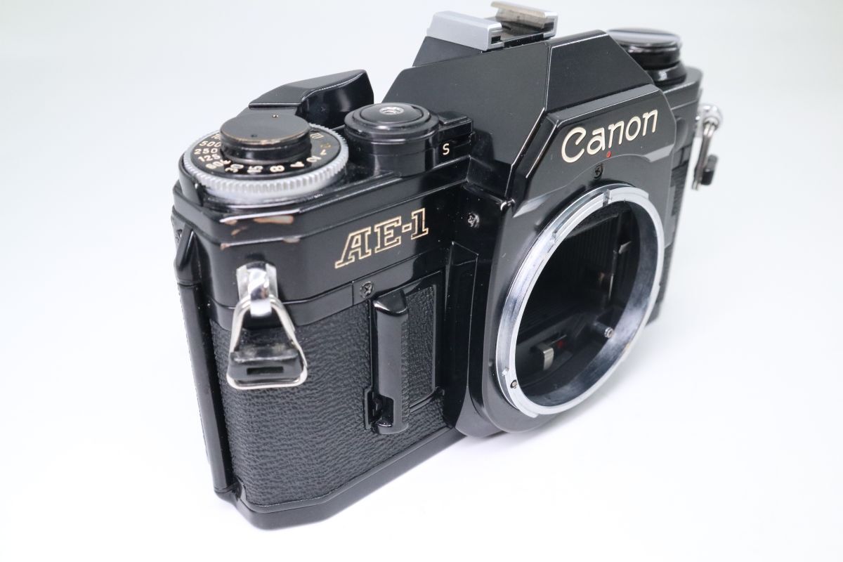 Canon AE-1 ブラックボディ MFフィルムカメラ キヤノン キャノン