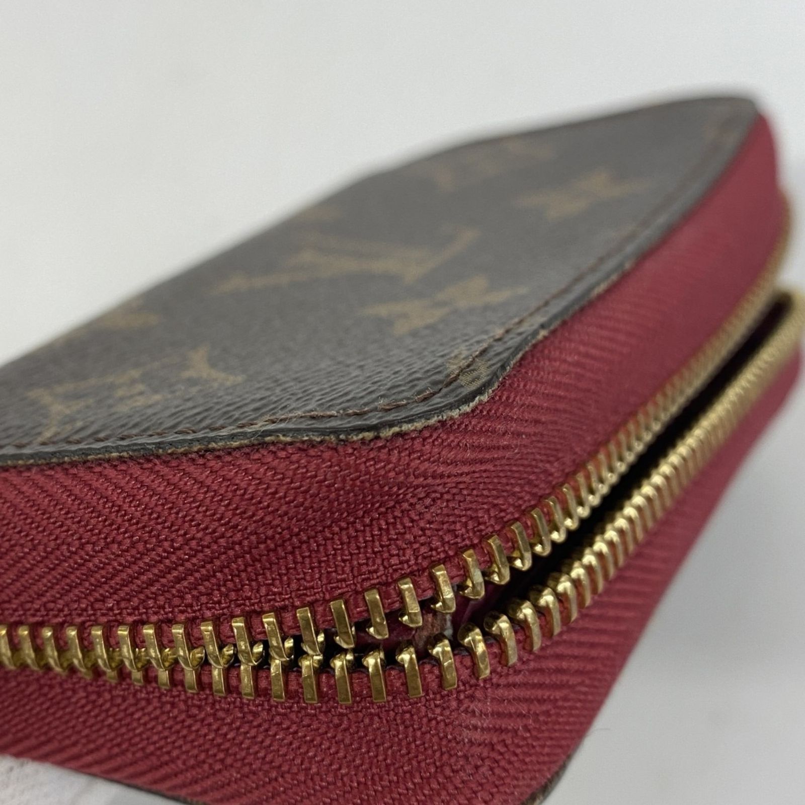 ゆっきぃ　Louis Vuitton 名刺入れ ワイン色 ルイヴィトンモノグラムパターン ポルトフォイユスレンダーNM