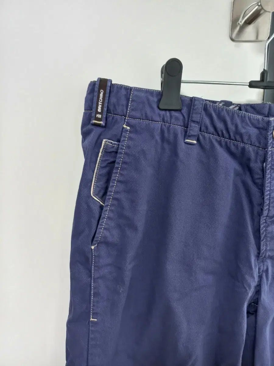 33 34 pt01 チノパンツ 50