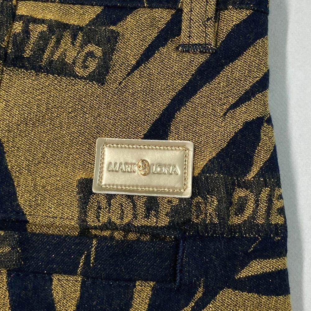 マークアンドロナ